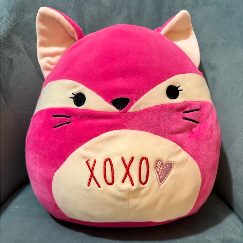 Squishmallow Fern the Fox